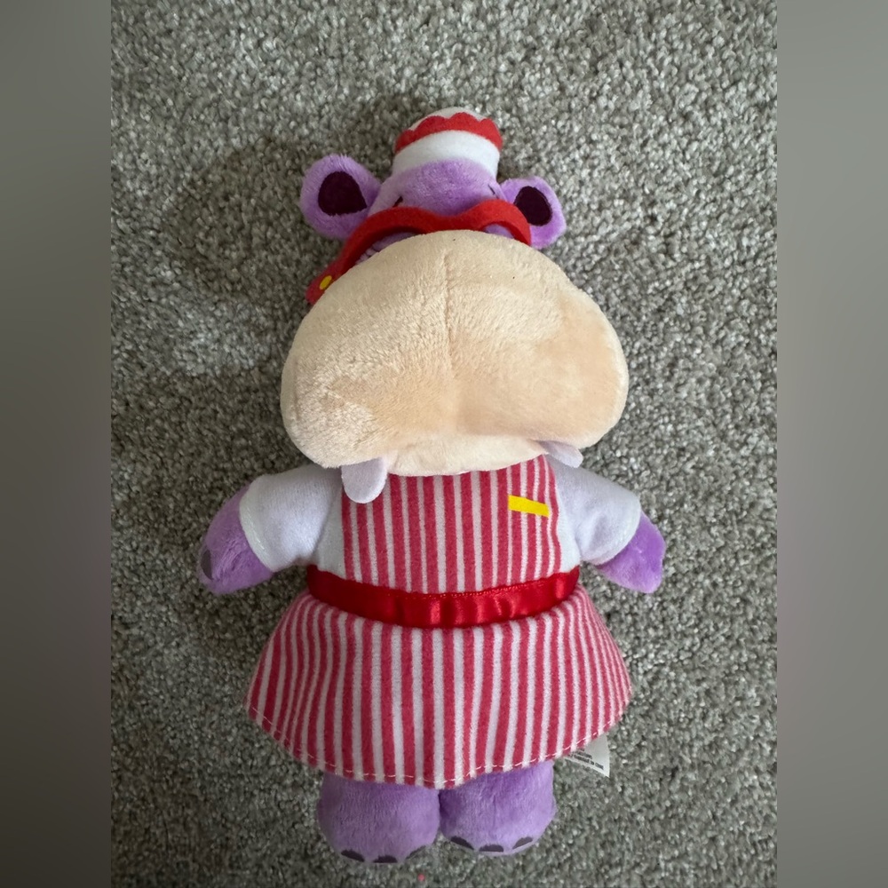 Disney Jr Doc McStuffins 8'' Hallie Hippo Bean Bag Plush Doll